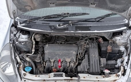 Honda Fit III, 2003 год, 258 000 рублей, 15 фотография