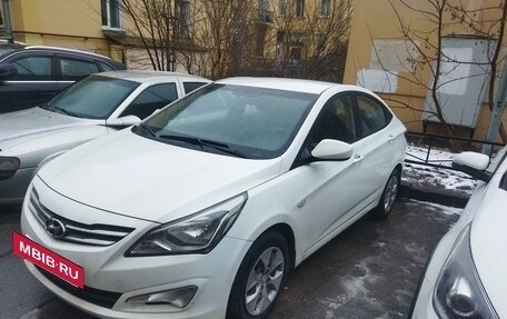 Hyundai Solaris II рестайлинг, 2016 год, 800 000 рублей, 5 фотография