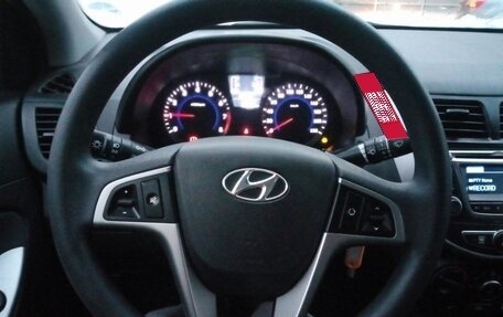 Hyundai Solaris II рестайлинг, 2016 год, 800 000 рублей, 8 фотография