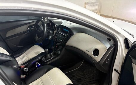 Chevrolet Cruze II, 2011 год, 450 000 рублей, 8 фотография