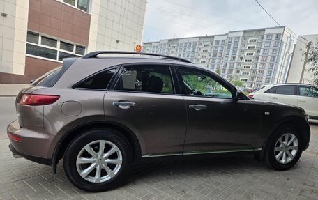Infiniti FX I, 2007 год, 1 150 000 рублей, 5 фотография