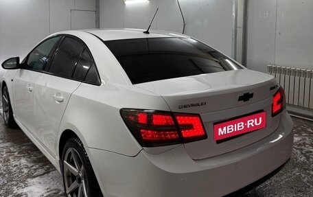Chevrolet Cruze II, 2011 год, 450 000 рублей, 4 фотография