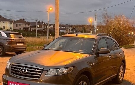 Infiniti FX I, 2007 год, 1 150 000 рублей, 2 фотография