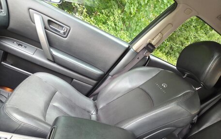 Infiniti FX I, 2007 год, 1 150 000 рублей, 29 фотография