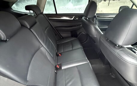 Subaru Outback IV рестайлинг, 2016 год, 2 000 000 рублей, 10 фотография