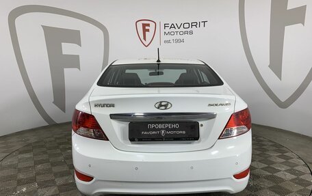 Hyundai Solaris II рестайлинг, 2012 год, 824 000 рублей, 3 фотография