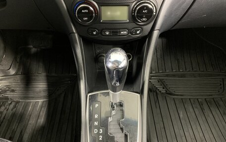 Hyundai Solaris II рестайлинг, 2012 год, 824 000 рублей, 13 фотография