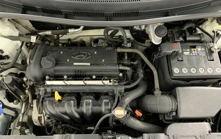 Hyundai Solaris II рестайлинг, 2012 год, 824 000 рублей, 17 фотография