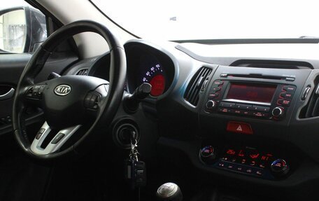 KIA Sportage III, 2011 год, 1 075 000 рублей, 11 фотография