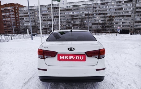 KIA Rio III рестайлинг, 2015 год, 1 080 000 рублей, 7 фотография