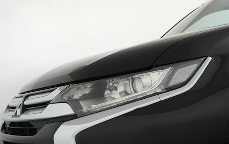 Mitsubishi Outlander III рестайлинг 3, 2016 год, 1 550 000 рублей, 5 фотография