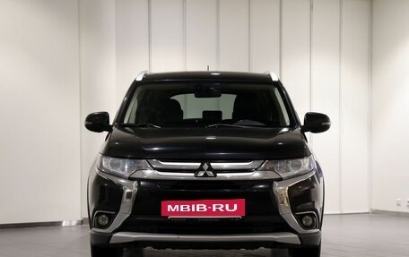 Mitsubishi Outlander III рестайлинг 3, 2016 год, 1 550 000 рублей, 2 фотография