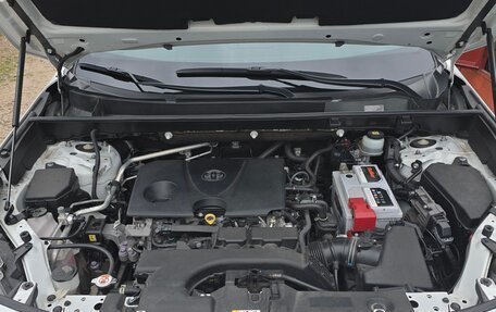 Toyota RAV4, 2021 год, 3 350 000 рублей, 5 фотография