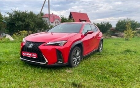 Lexus UX I, 2019 год, 3 350 000 рублей, 1 фотография
