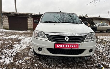 Renault Logan I, 2011 год, 250 000 рублей, 1 фотография