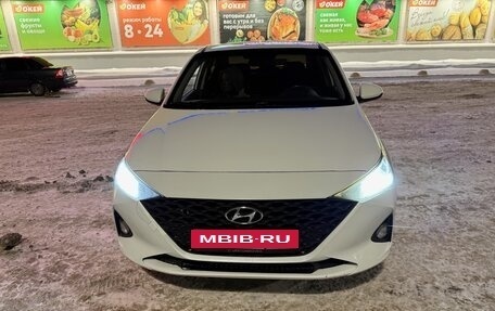 Hyundai Solaris II рестайлинг, 2020 год, 1 190 000 рублей, 8 фотография