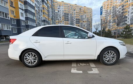 KIA Cerato III, 2009 год, 750 000 рублей, 4 фотография