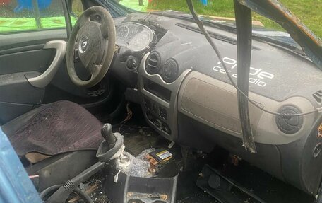 Renault Logan I, 2012 год, 125 000 рублей, 4 фотография