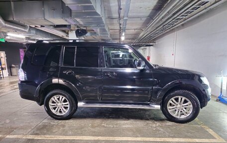 Mitsubishi Pajero IV, 2018 год, 2 650 000 рублей, 2 фотография