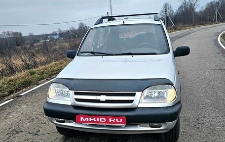 Chevrolet Niva I рестайлинг, 2003 год, 260 000 рублей, 7 фотография