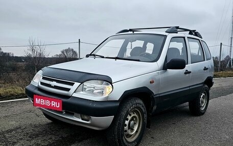 Chevrolet Niva I рестайлинг, 2003 год, 260 000 рублей, 6 фотография