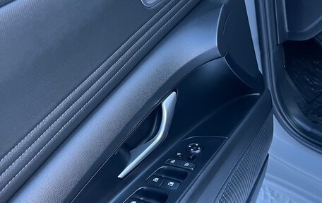 Hyundai Elantra, 2021 год, 2 100 000 рублей, 15 фотография