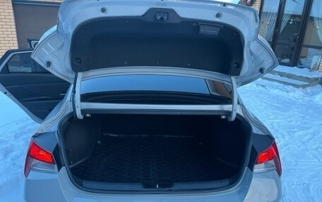 Hyundai Elantra, 2021 год, 2 100 000 рублей, 22 фотография