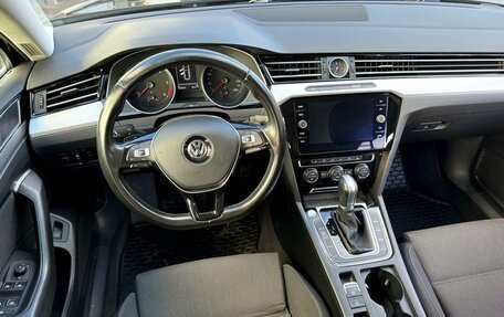 Volkswagen Passat B8 рестайлинг, 2018 год, 1 989 000 рублей, 6 фотография