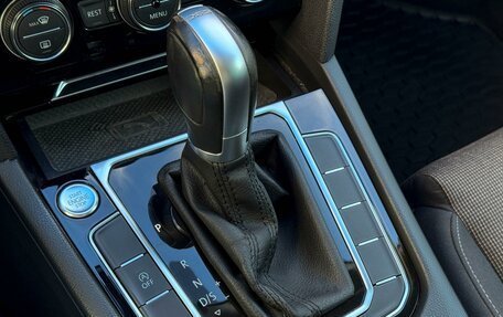 Volkswagen Passat B8 рестайлинг, 2018 год, 1 989 000 рублей, 24 фотография