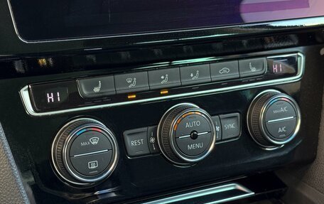 Volkswagen Passat B8 рестайлинг, 2018 год, 1 989 000 рублей, 23 фотография