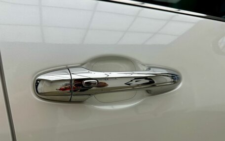 Toyota Hilux VIII, 2015 год, 2 979 900 рублей, 15 фотография