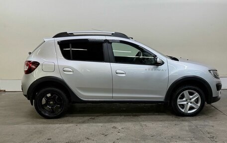 Renault Sandero II рестайлинг, 2014 год, 777 000 рублей, 5 фотография