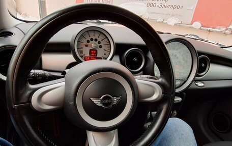 MINI Hatch, 2007 год, 577 777 рублей, 21 фотография