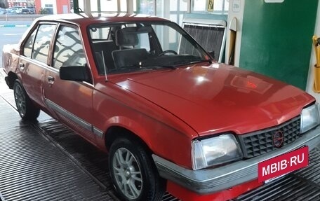 Opel Ascona C, 1986 год, 145 000 рублей, 2 фотография