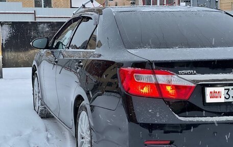 Toyota Camry, 2012 год, 1 600 000 рублей, 10 фотография