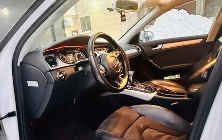 Audi A4, 2013 год, 1 490 000 рублей, 10 фотография