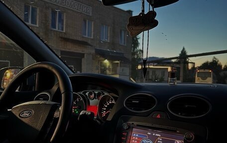 Ford Focus II рестайлинг, 2010 год, 699 000 рублей, 18 фотография