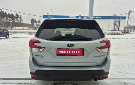 Subaru Forester, 2019 год, 2 285 000 рублей, 6 фотография