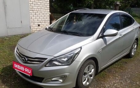 Hyundai Solaris II рестайлинг, 2015 год, 980 000 рублей, 7 фотография