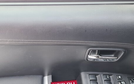 Mitsubishi Outlander III рестайлинг 3, 2011 год, 1 350 000 рублей, 9 фотография