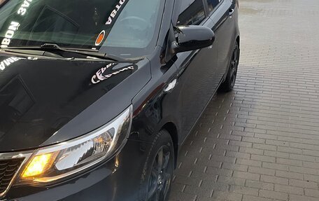 KIA Rio III рестайлинг, 2015 год, 1 030 000 рублей, 17 фотография