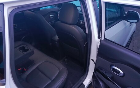 KIA Soul II рестайлинг, 2018 год, 2 300 000 рублей, 12 фотография