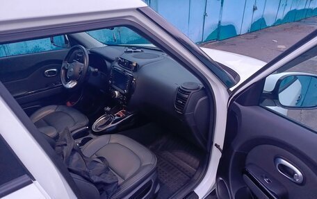 KIA Soul II рестайлинг, 2018 год, 2 300 000 рублей, 11 фотография