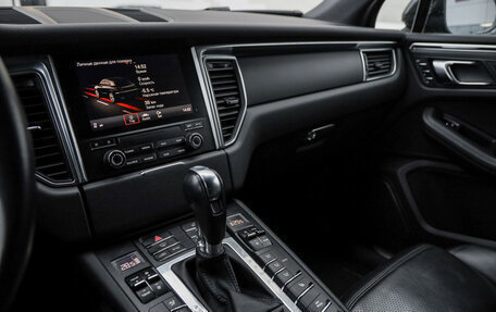 Porsche Macan I рестайлинг, 2016 год, 3 200 000 рублей, 24 фотография