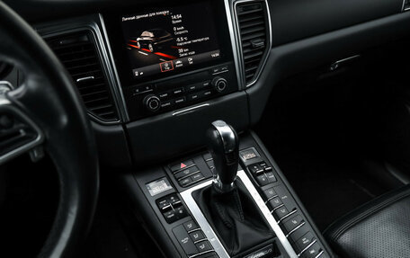 Porsche Macan I рестайлинг, 2016 год, 3 200 000 рублей, 23 фотография