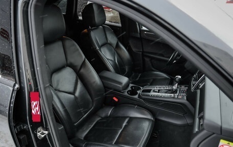 Porsche Macan I рестайлинг, 2016 год, 3 200 000 рублей, 31 фотография