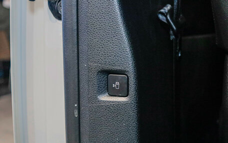 Peugeot Traveller I, 2018 год, 3 650 000 рублей, 13 фотография