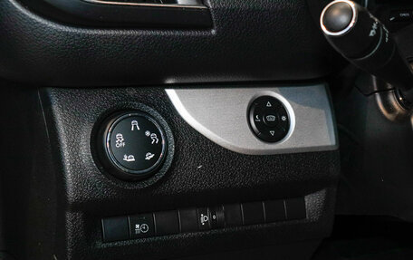 Peugeot Traveller I, 2018 год, 3 650 000 рублей, 22 фотография