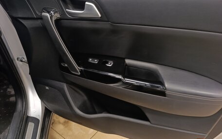 KIA Sportage IV рестайлинг, 2016 год, 2 100 000 рублей, 10 фотография