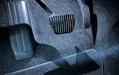 Land Rover Range Rover IV рестайлинг, 2018 год, 7 500 000 рублей, 10 фотография